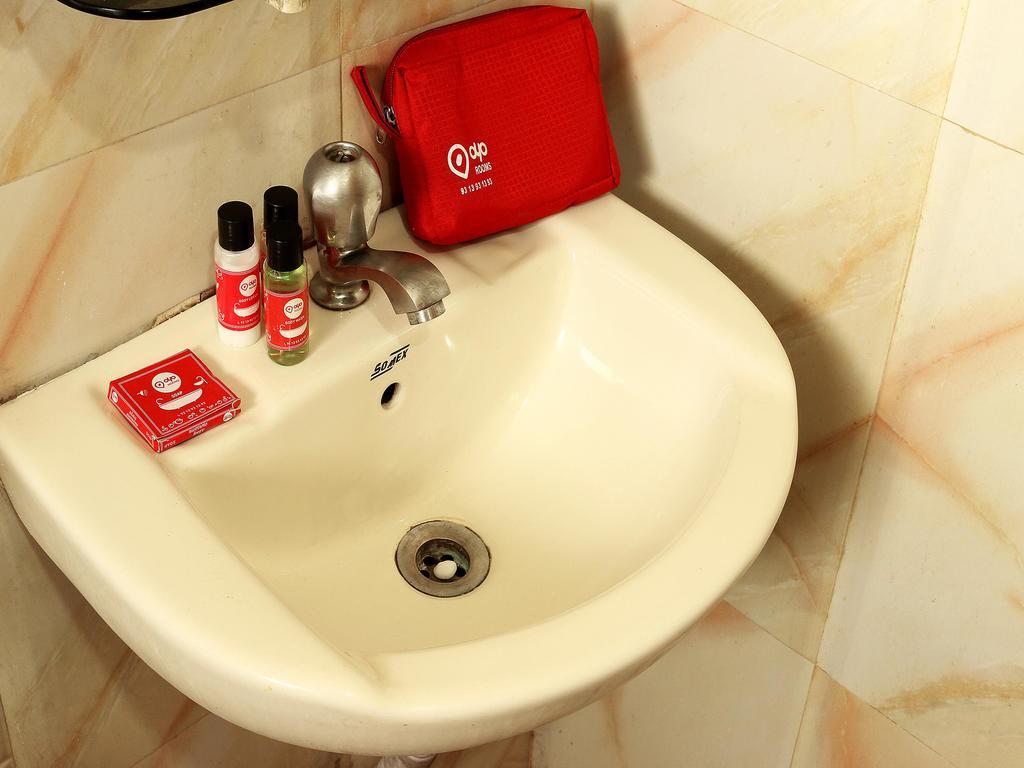 Oyo 1348 Hotel Zaika Inn Hāora Zewnętrze zdjęcie
