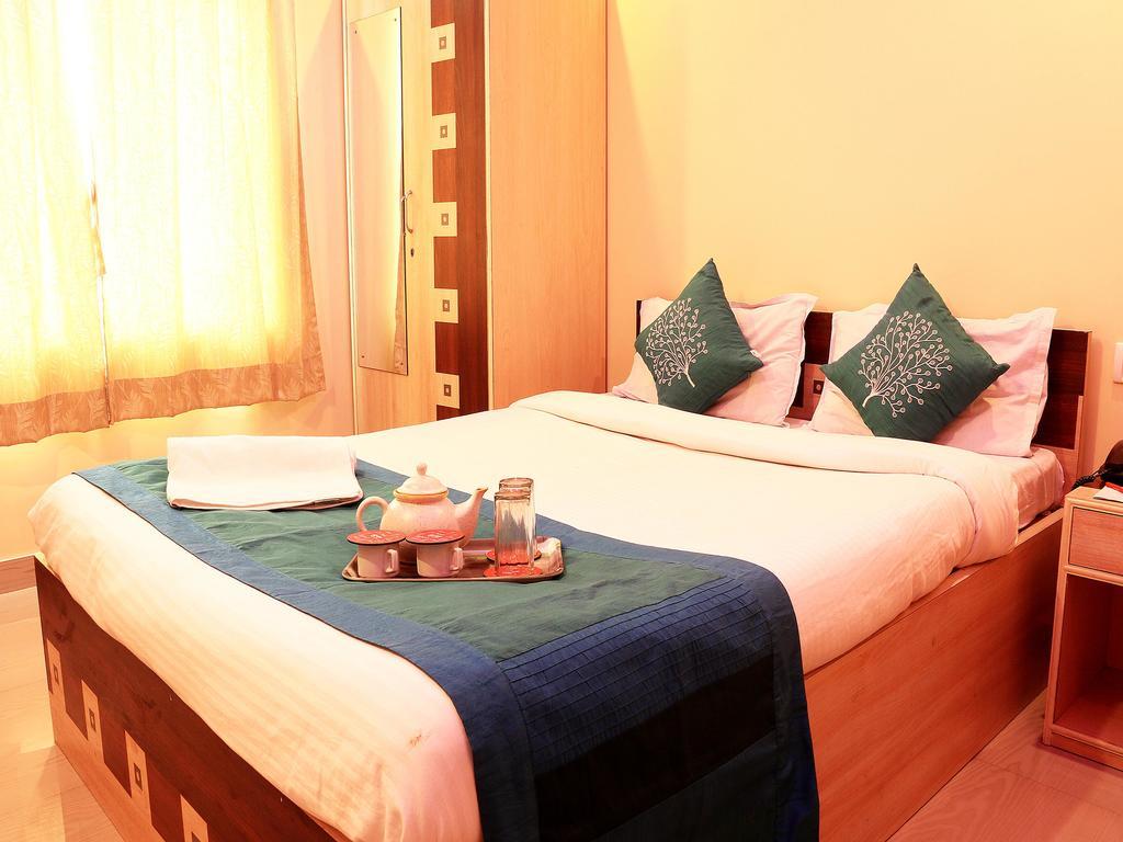 Oyo 1348 Hotel Zaika Inn Hāora Zewnętrze zdjęcie