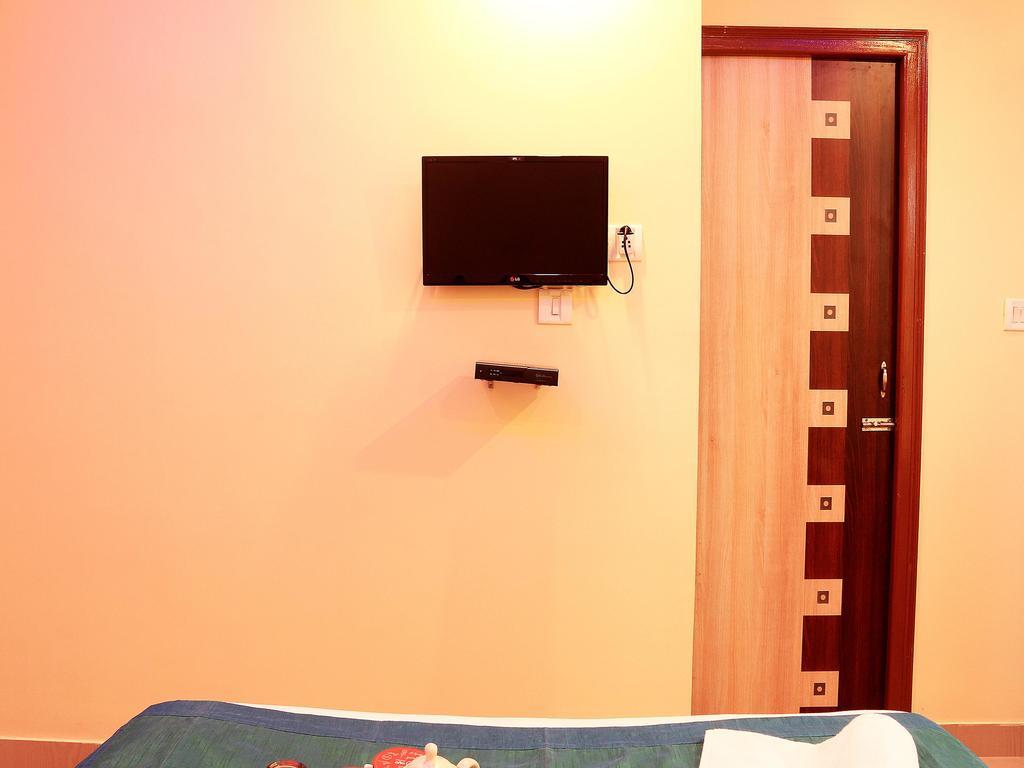 Oyo 1348 Hotel Zaika Inn Hāora Zewnętrze zdjęcie