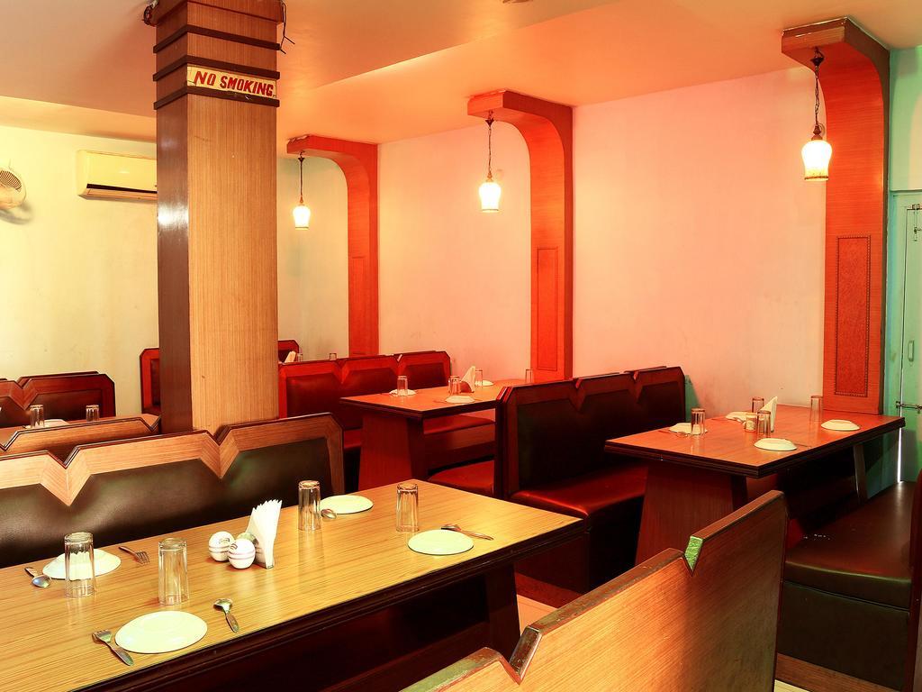 Oyo 1348 Hotel Zaika Inn Hāora Zewnętrze zdjęcie